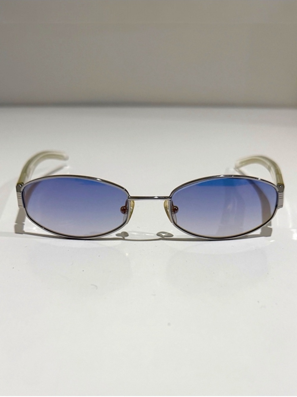 Vintage Burberry B 8970 Oval Custom Blue Lens Sunglasses Silver Nova Check Clear